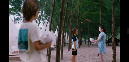 When your lovely girl is happy to talk with other guys, what will you do? - EnjoyCool